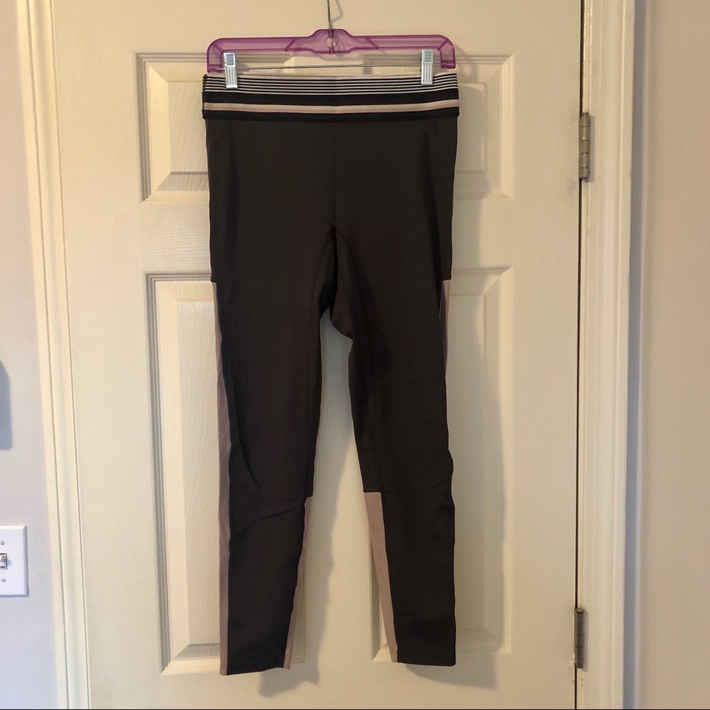 Nylora grey and pink Nessa leggings sz M